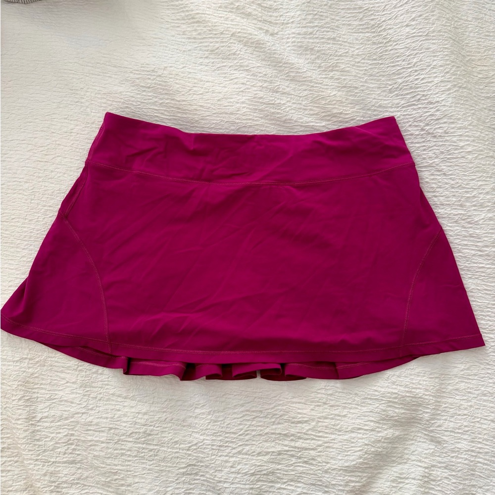 lululemon athletica Women's Fuchsia Mini Skirt - Picture 2 of 3